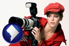 washington-dc a female photographer with a camera and a tripod
